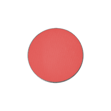 viaGlamour image of a extreme-eyeshadow