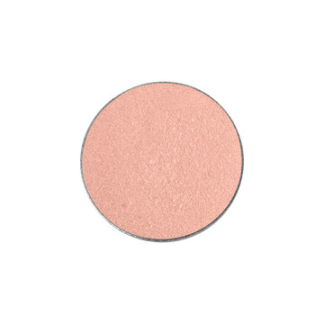 viaGlamour image of a extreme-eyeshadow