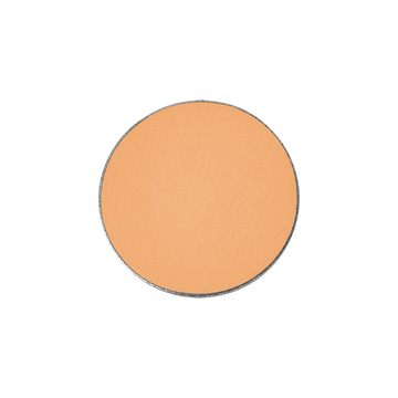 viaGlamour image of a extreme-eyeshadow