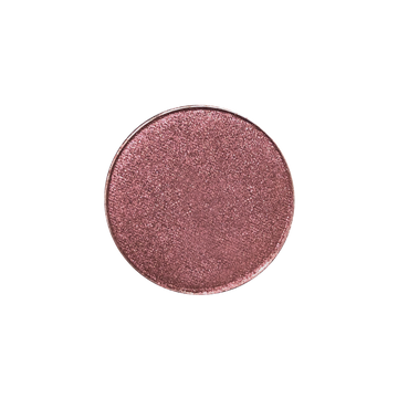 viaGlamour image of a extreme-eyeshadow