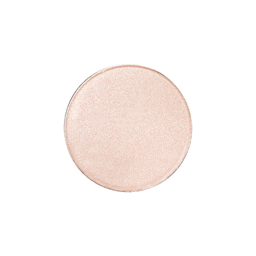 viaGlamour image of a extreme-eyeshadow